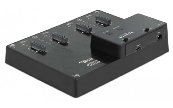 DeLock USB-C – 4x M.2 NVMe – Accessoires Supports De Mémoire magasin 1